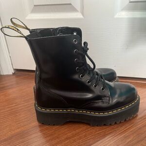Dr. Martens Jadon Boot WITH Official Shoe Care Kit